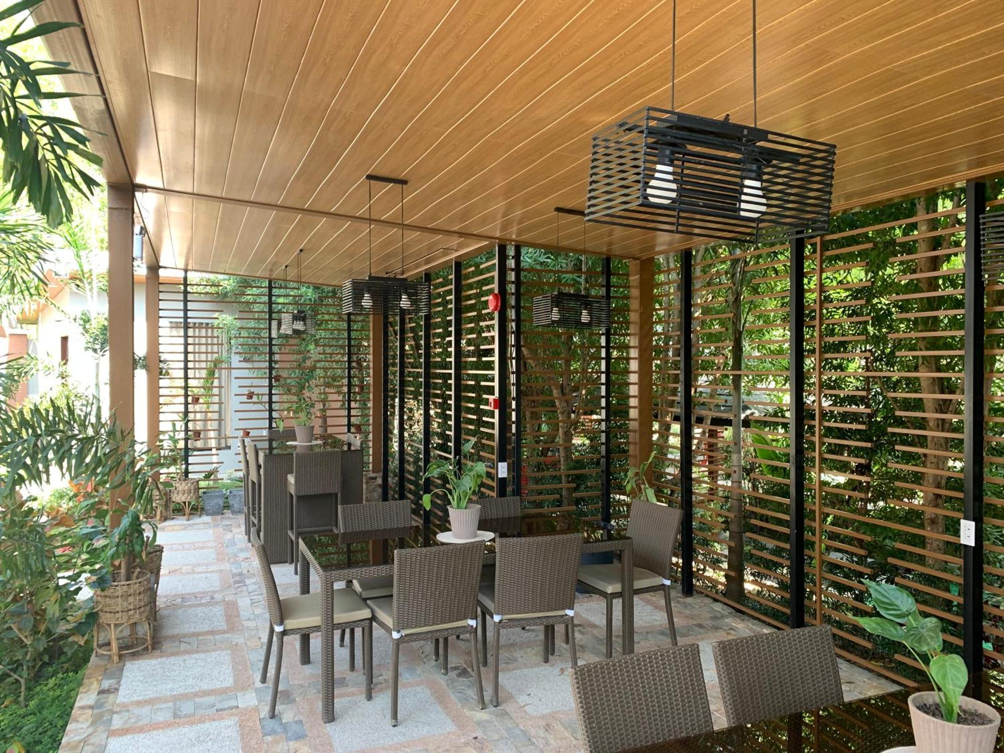 Armando'S Garden Resort And Restaurant Anao 外观 照片